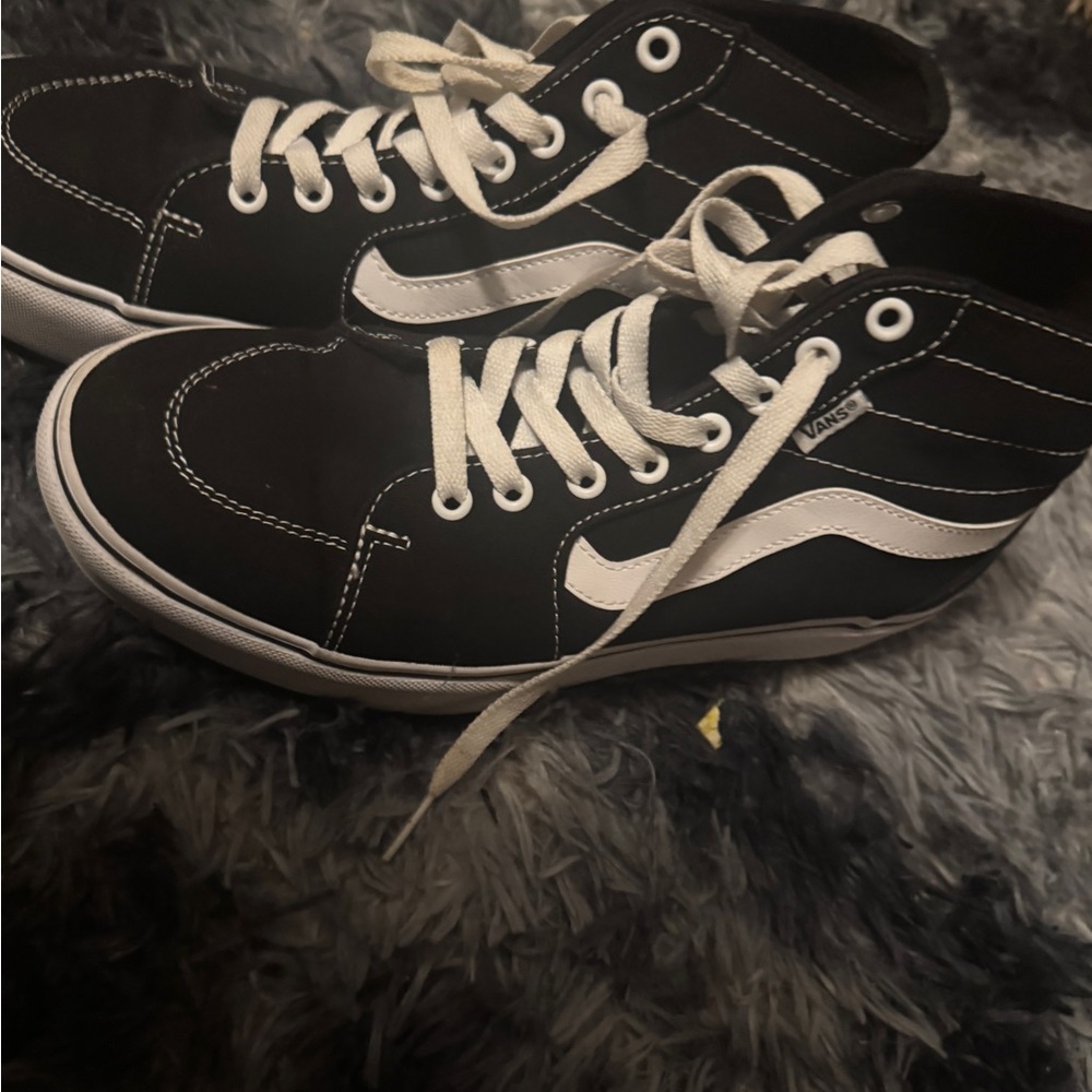 Vans Black and White High-Top Sneakers with Gum Sole - Picture 2 of 6